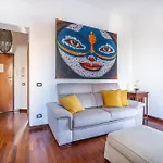 Iflat Spanish Steps Elegant & Spacious شقة *