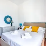 Iflat Spanish Steps Elegant & Spacious شقة