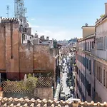 Iflat Spanish Steps Elegant & Spacious شقة *