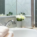 Iflat Spanish Steps Elegant & Spacious * روما