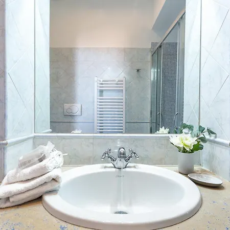 Iflat Spanish Steps Elegant & Spacious Appartement *