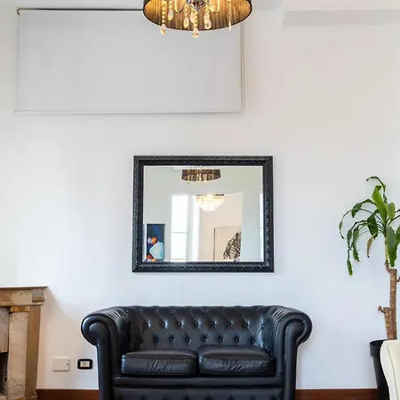 アパート Iflat Spanish Steps Elegant & Spacious