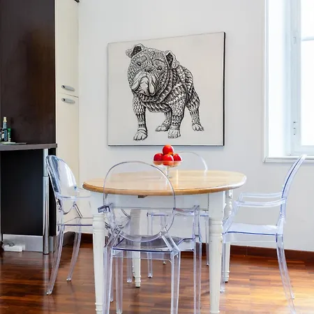 Iflat Spanish Steps Elegant & Spacious アパート ローマ