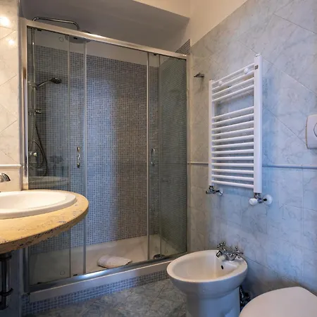 アパート Iflat Spanish Steps Elegant & Spacious ローマ